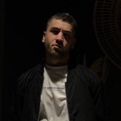 ლაშა მარხვაიძე